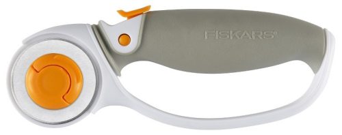 Fiskars Görgős vágó 45mm-es