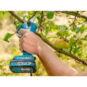 Akkus metszőolló 18V 25-30mm akku és töltő nélkül