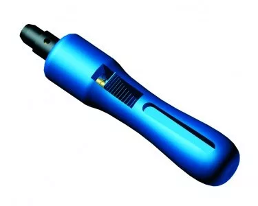 Lyukasztó 2,5 mm fejjel