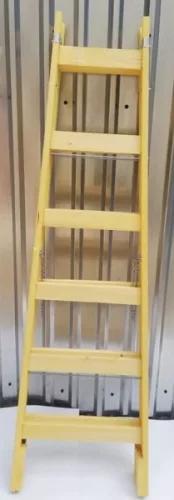 LÉTRA FA  6 FOKOS HÁZTART.