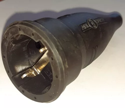 LENGÕ DUGALJ GUMI 2P+F IP20 KUPAK NÉLKÜL ABL-SURSUM