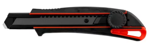 PVC KÉS PRAKTIK 18 MM FÉMB. TEKERÕS TÖRDELHETÕ PENGÉS/ P1108