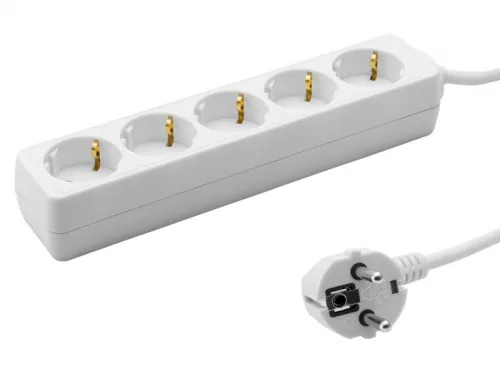 ELOSZTÓ 5-ÖS, 3 M KÁBELLEL PRAKTIK 3X1,5MM2/ P123